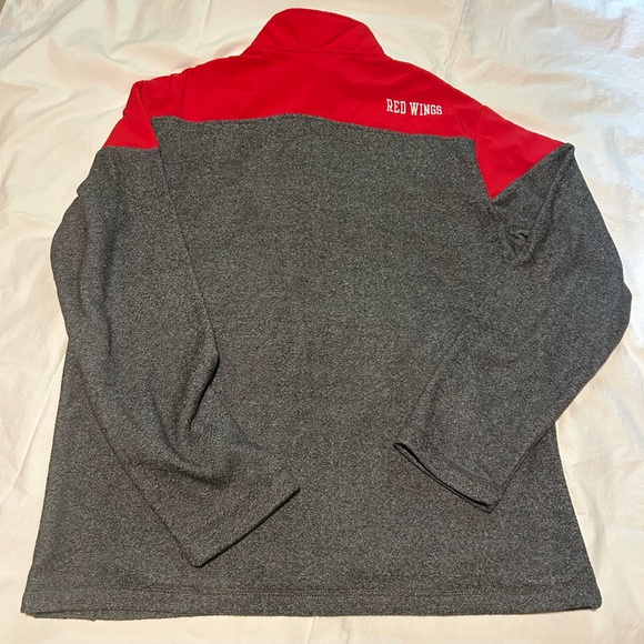 Red Wings zip up fleece. Size medium. - Picture 3 of 5